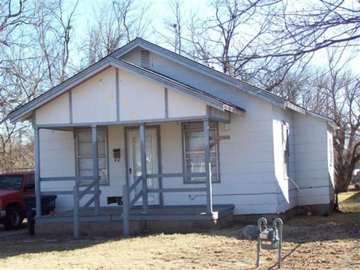 Property main image