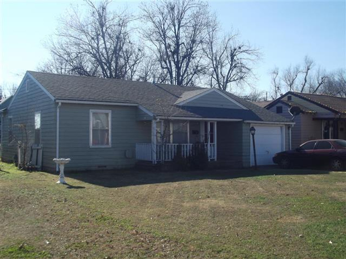 Property main image